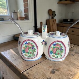 Dual-pot ceramic jam jars needlepoint design Japan MCM Rare Cottagecore Florals
